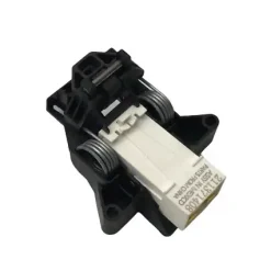 5304525218 Frigidaire Door Latch Assembly