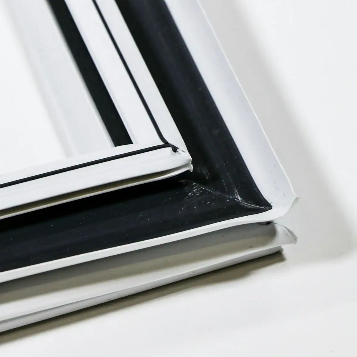 242193205 Frigidaire Refrigerator White Freezer Door Gasket 1 WCI 242193205 Frigidaire Refrigerator White Freezer Door Gasket OEM replacement part