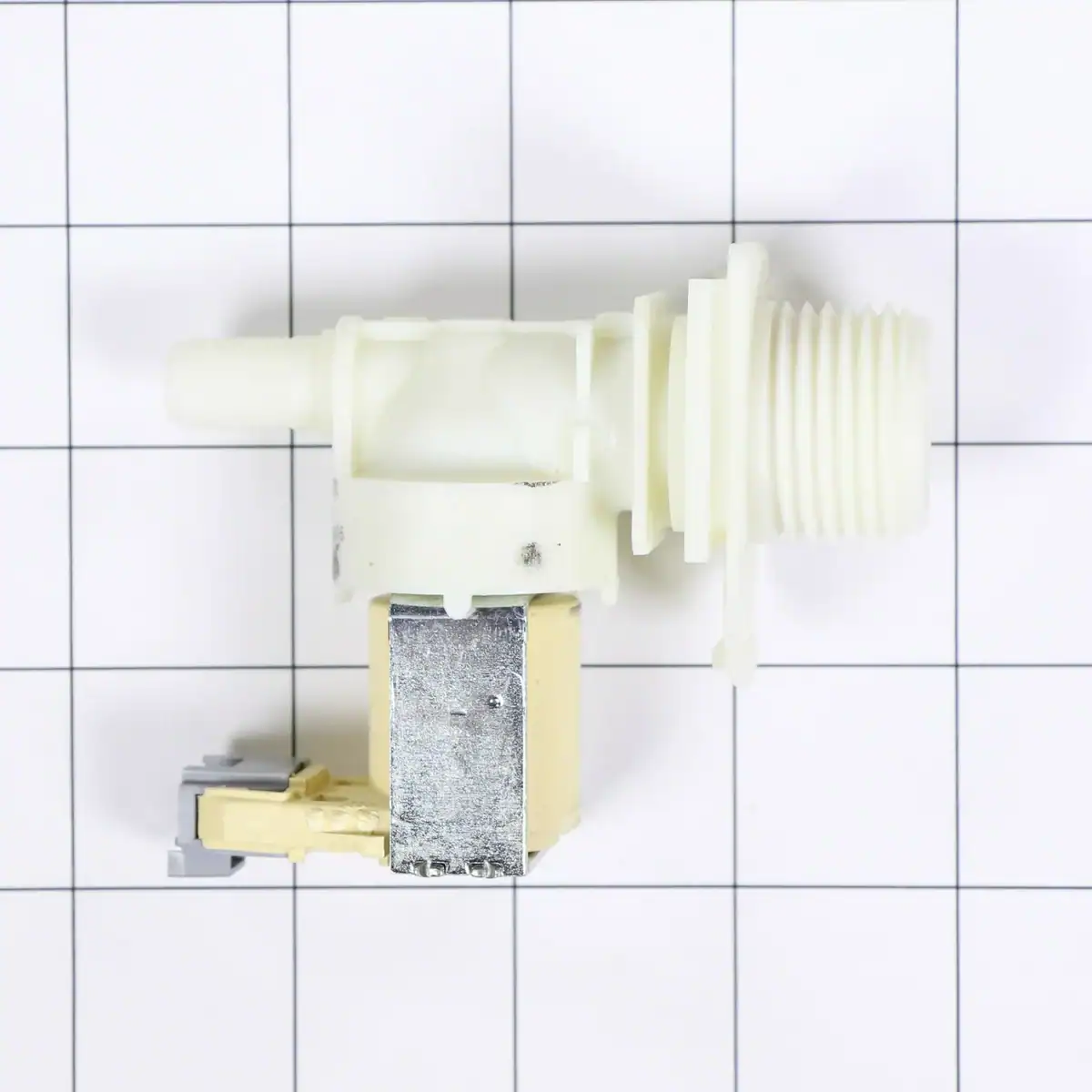 00611702 Bosch Laundry Magnet Valve - Image 2