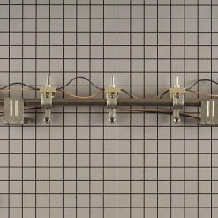 W11684563 - MANIFOLD