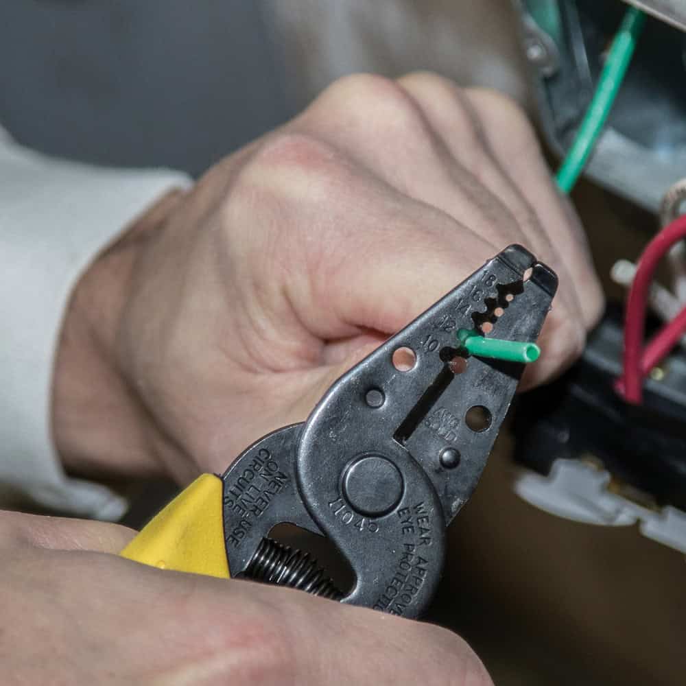 11045 Klein Tools Wire Stripper - Image 7