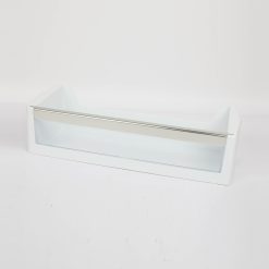TRAY