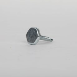 LEVELING LEG