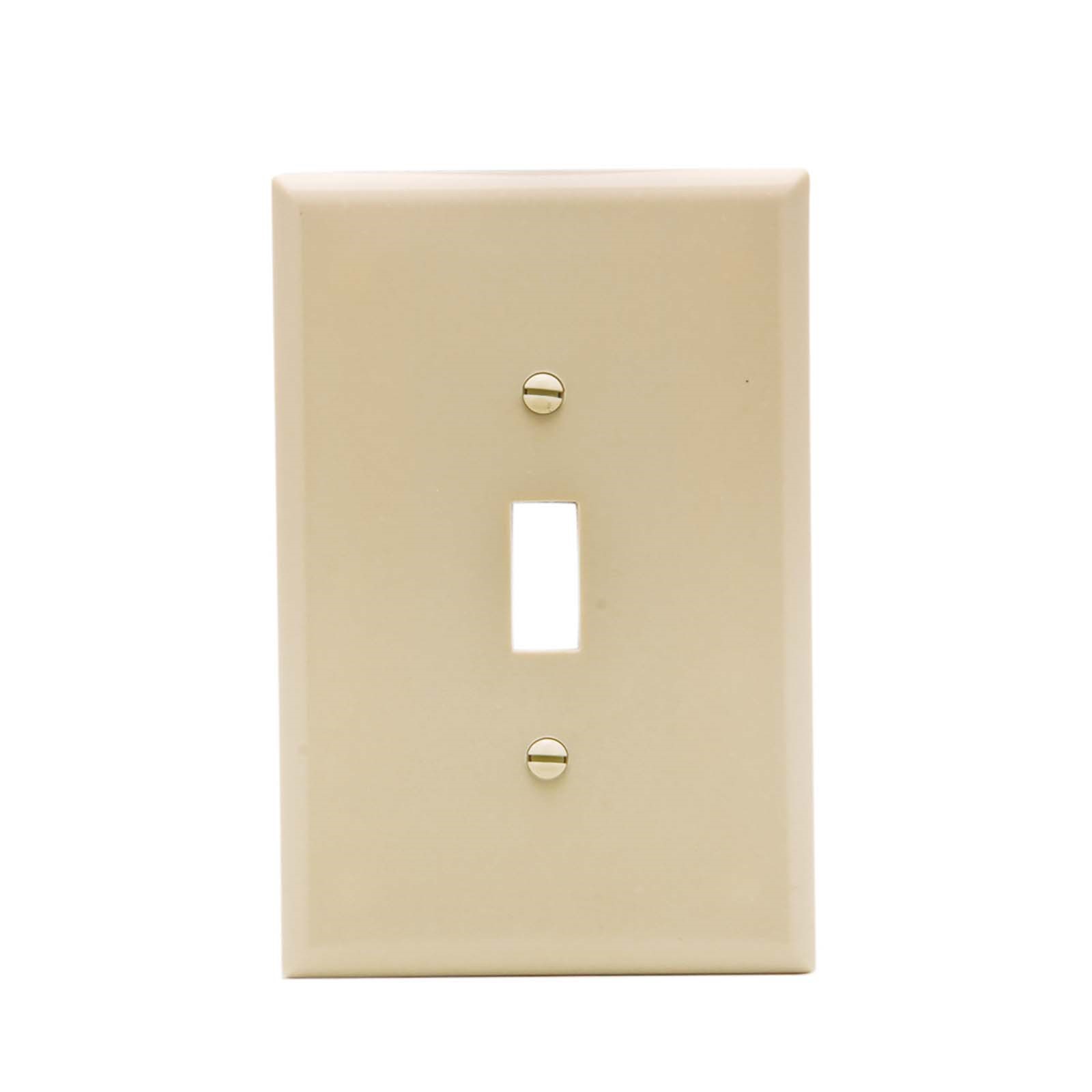 BAKELITE PLASTIC DUPLEX RECEPTACLE WALL PLATE, IVO 1 BAKELITE PLASTIC DUPLEX RECEPTACLE WALL PLATE, IVO