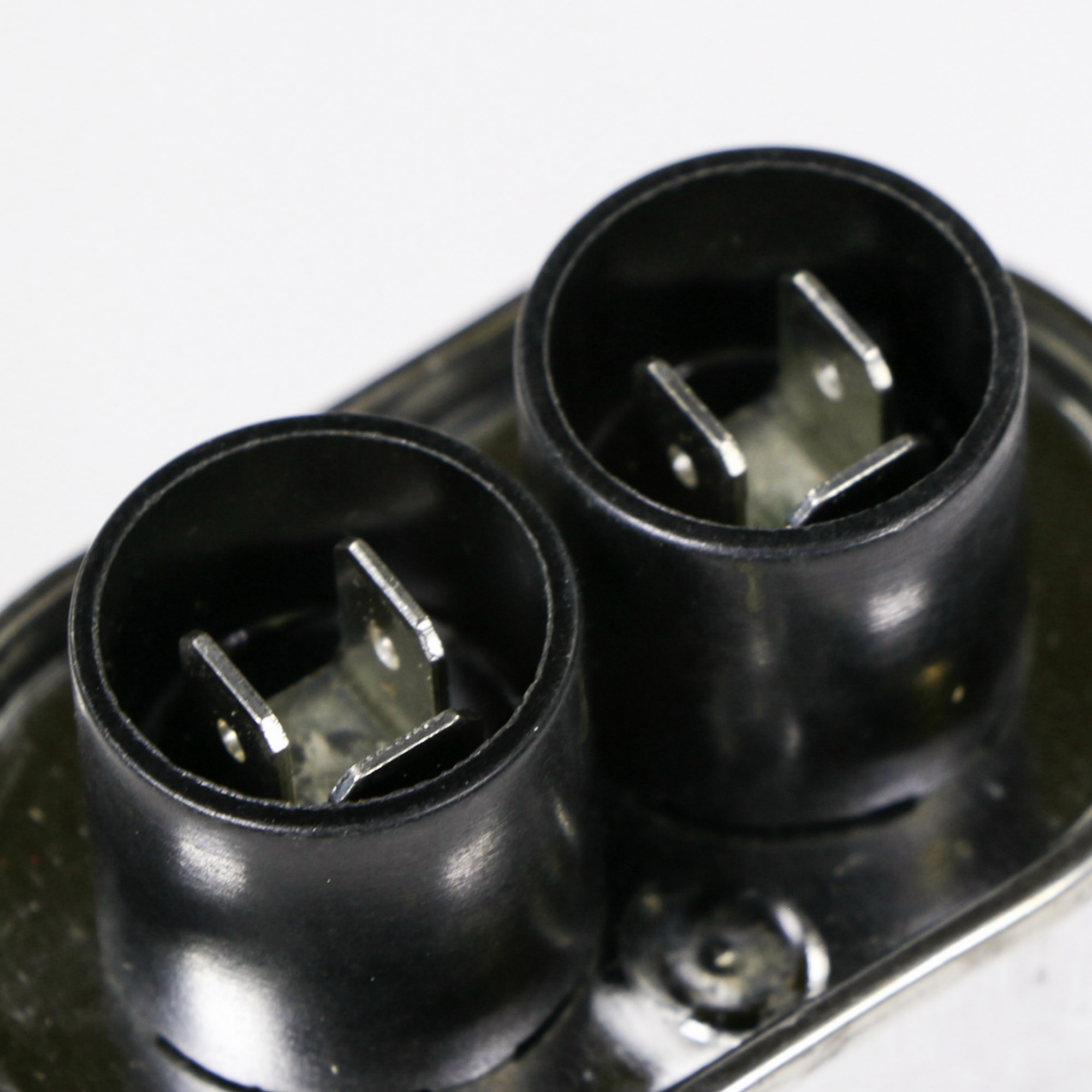 CAPACITOR 1 CAPACITOR